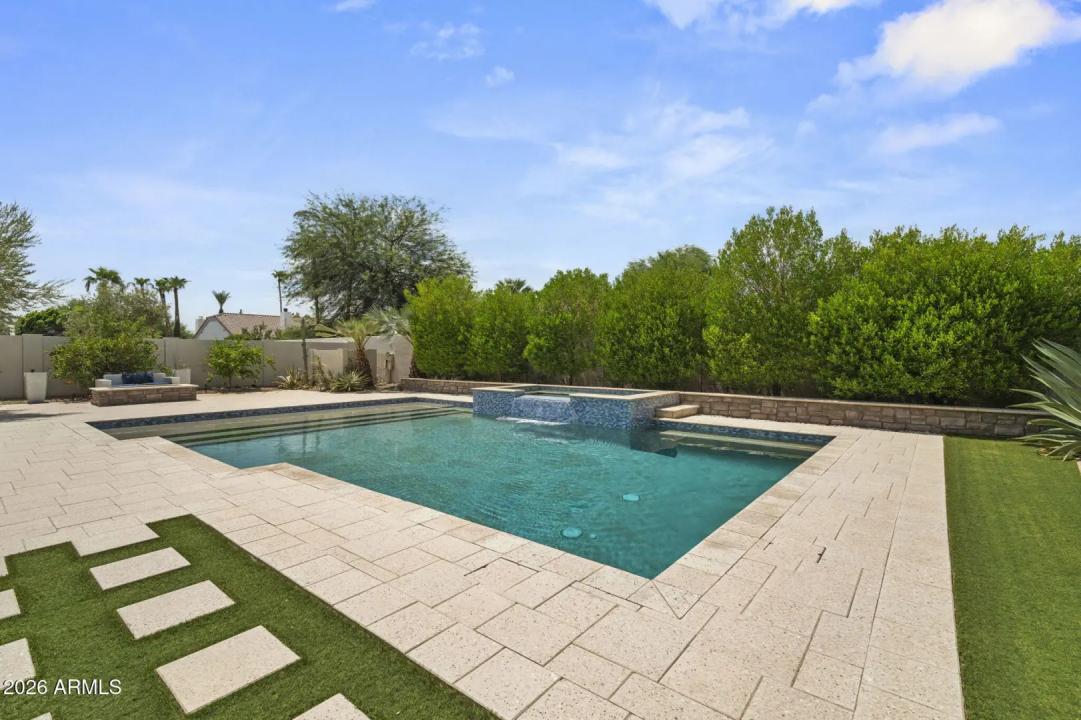 Real Estate Picture 54