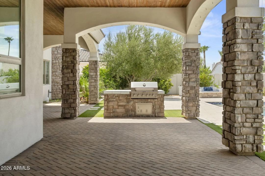 Real Estate Picture 57