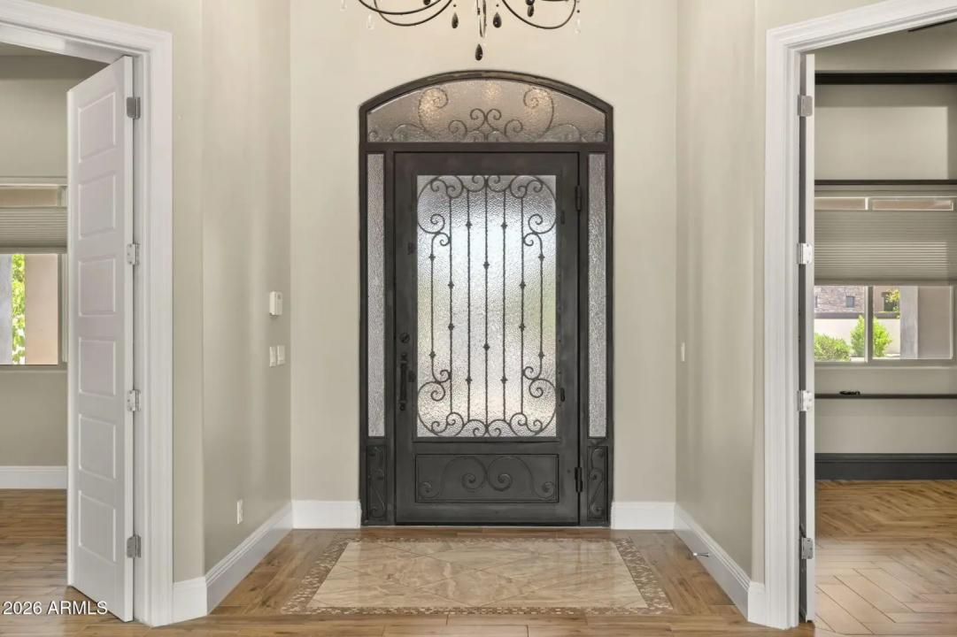 Real Estate Picture 6