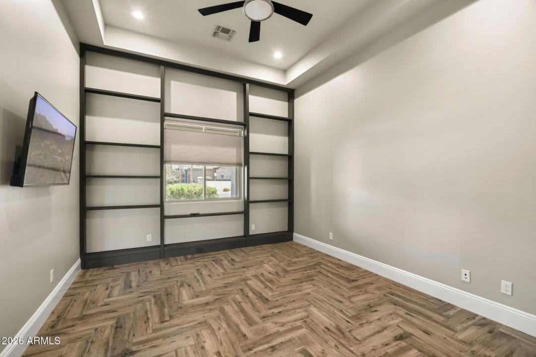 Real Estate Picture 44