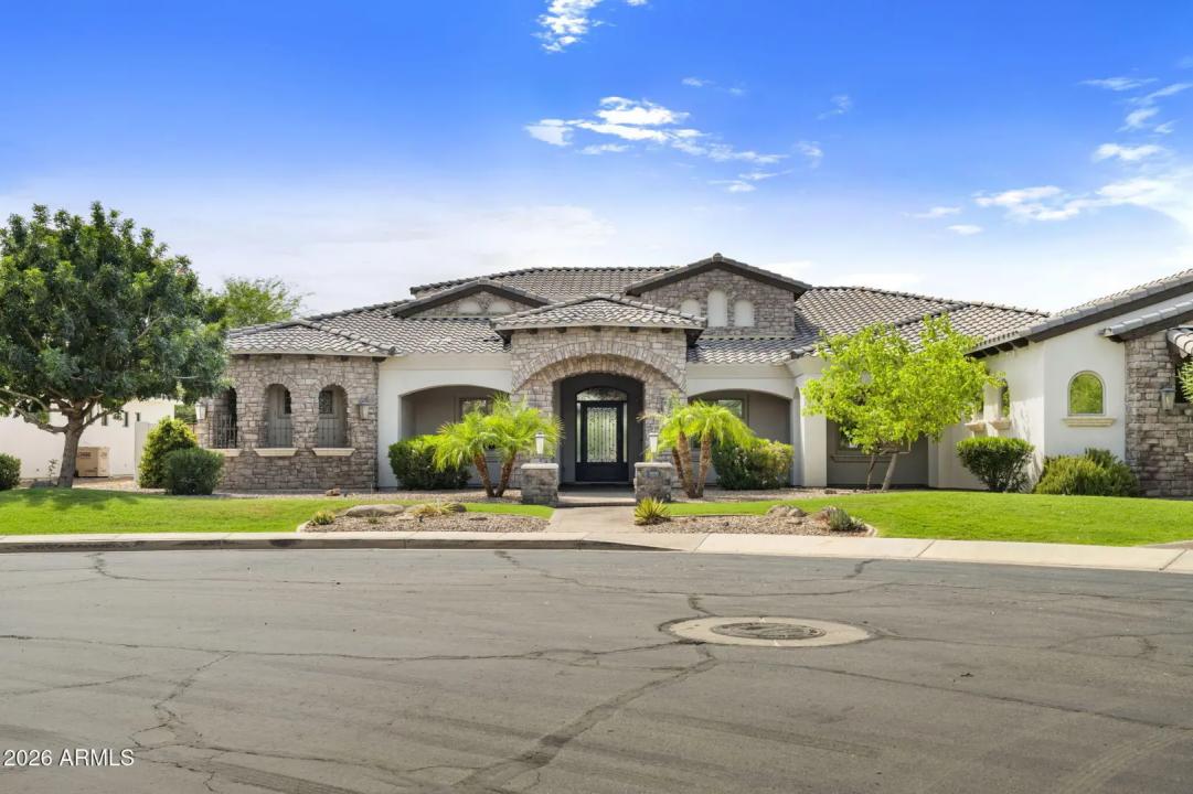 Real Estate Picture 2
