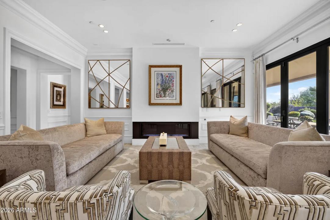 Real Estate Picture 19