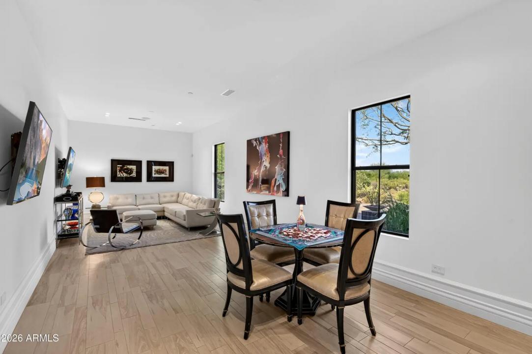 Real Estate Picture 26