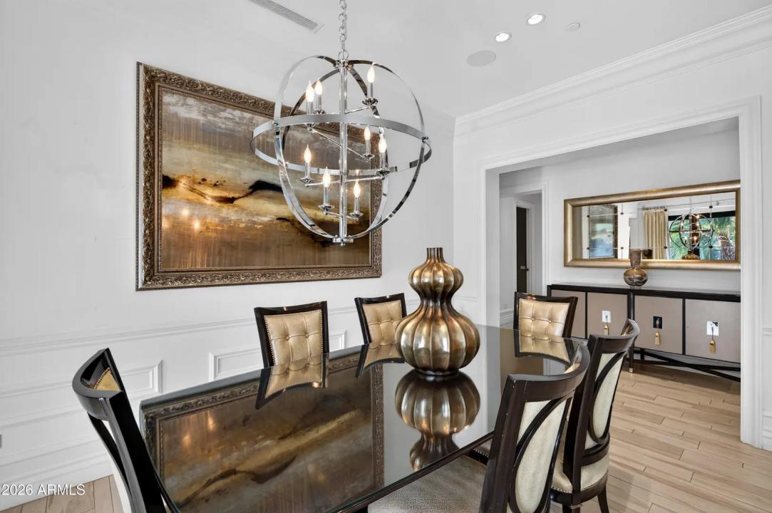 Real Estate Picture 43