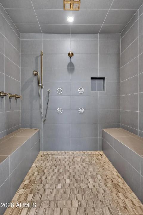 Real Estate Picture 59