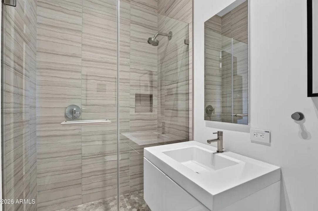 Real Estate Picture 69