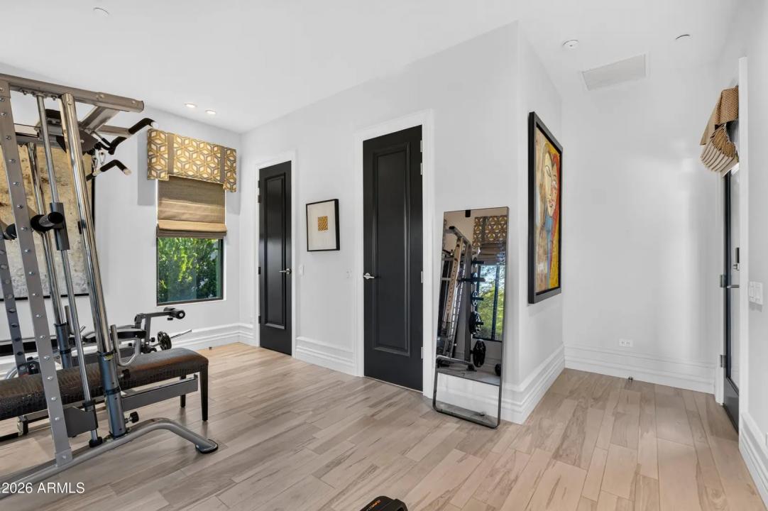 Real Estate Picture 77