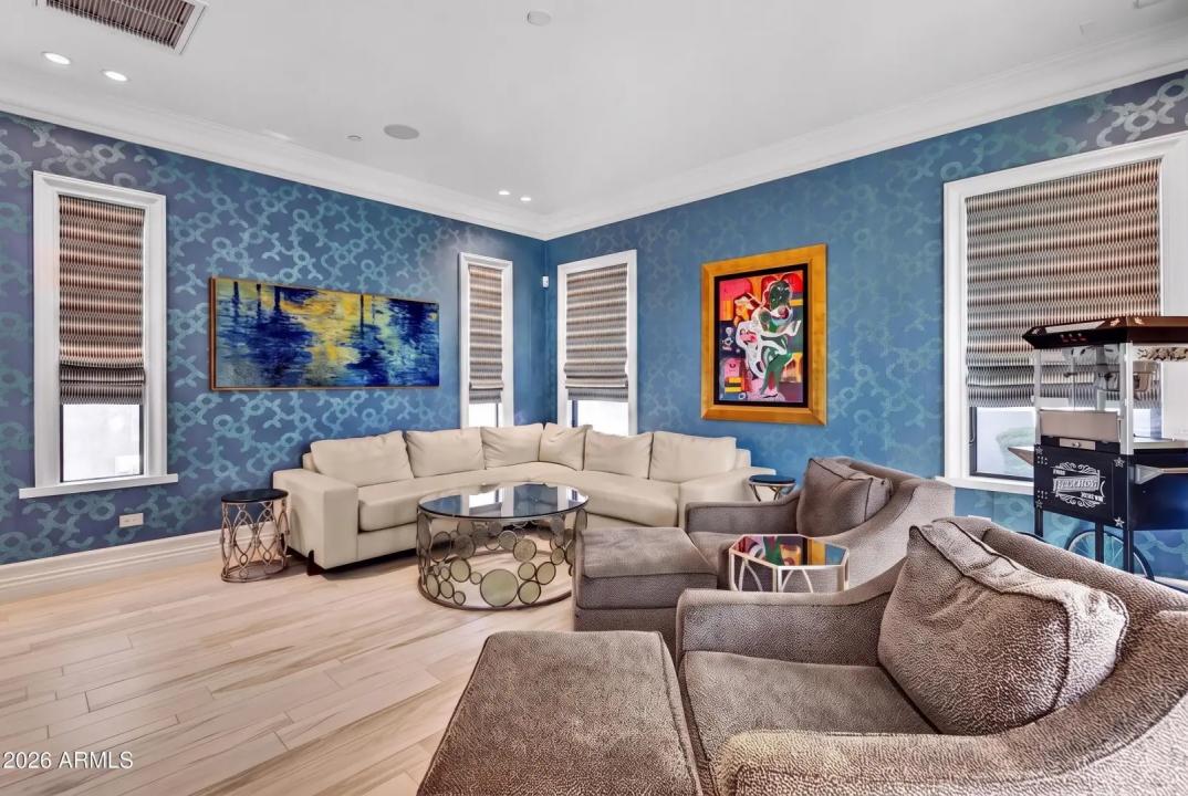Real Estate Picture 80