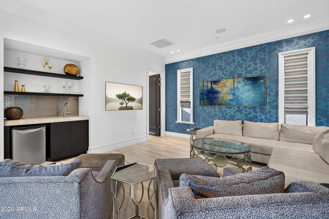 Real Estate Picture 82