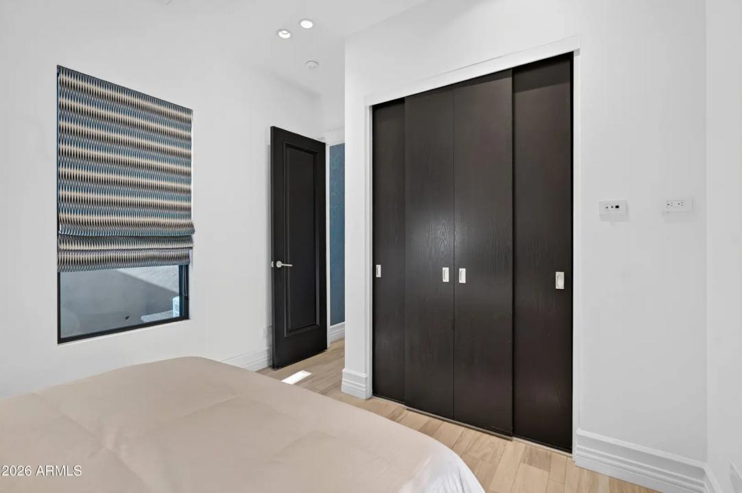 Real Estate Picture 85