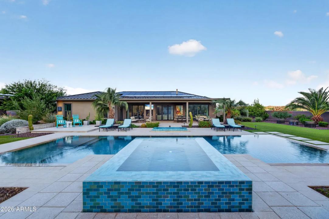 Real Estate Picture 99