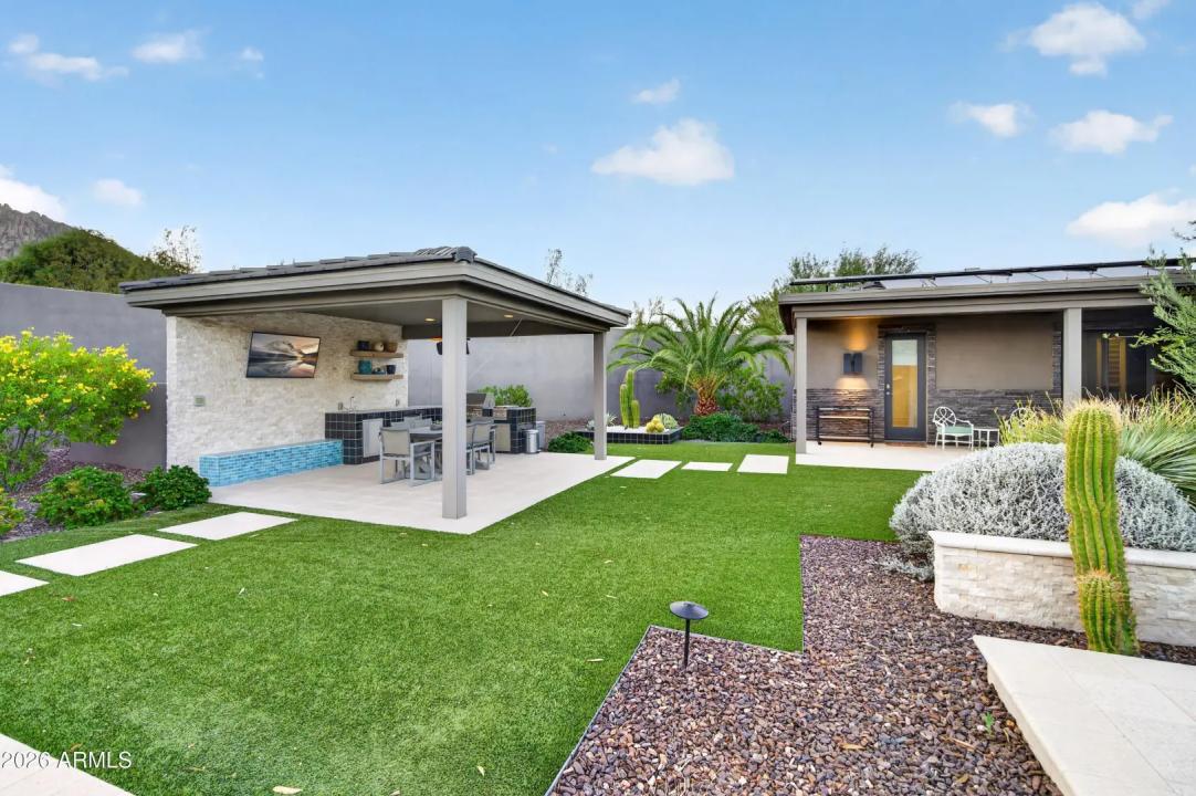 Real Estate Picture 108