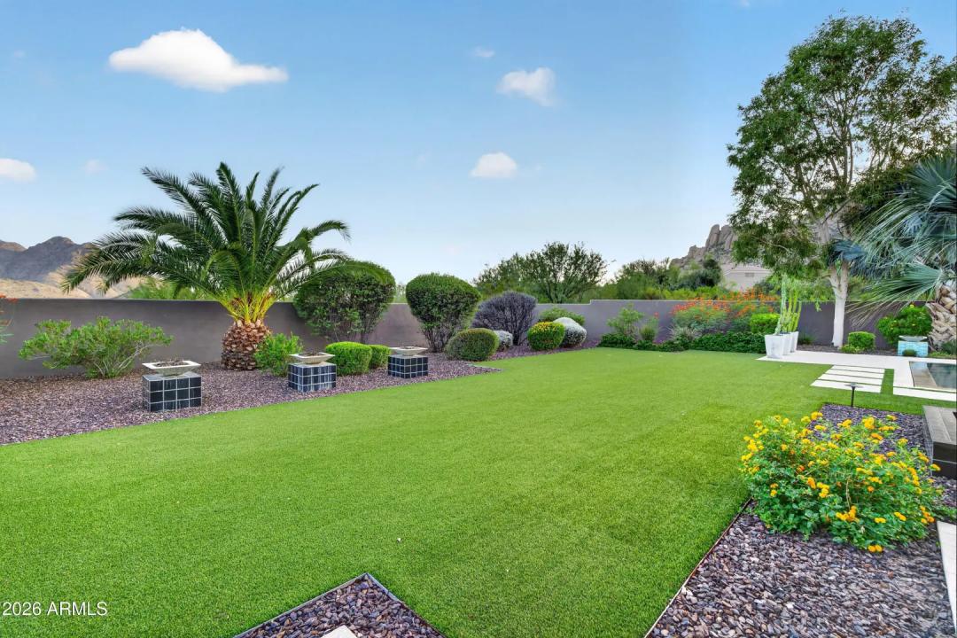 Real Estate Picture 120