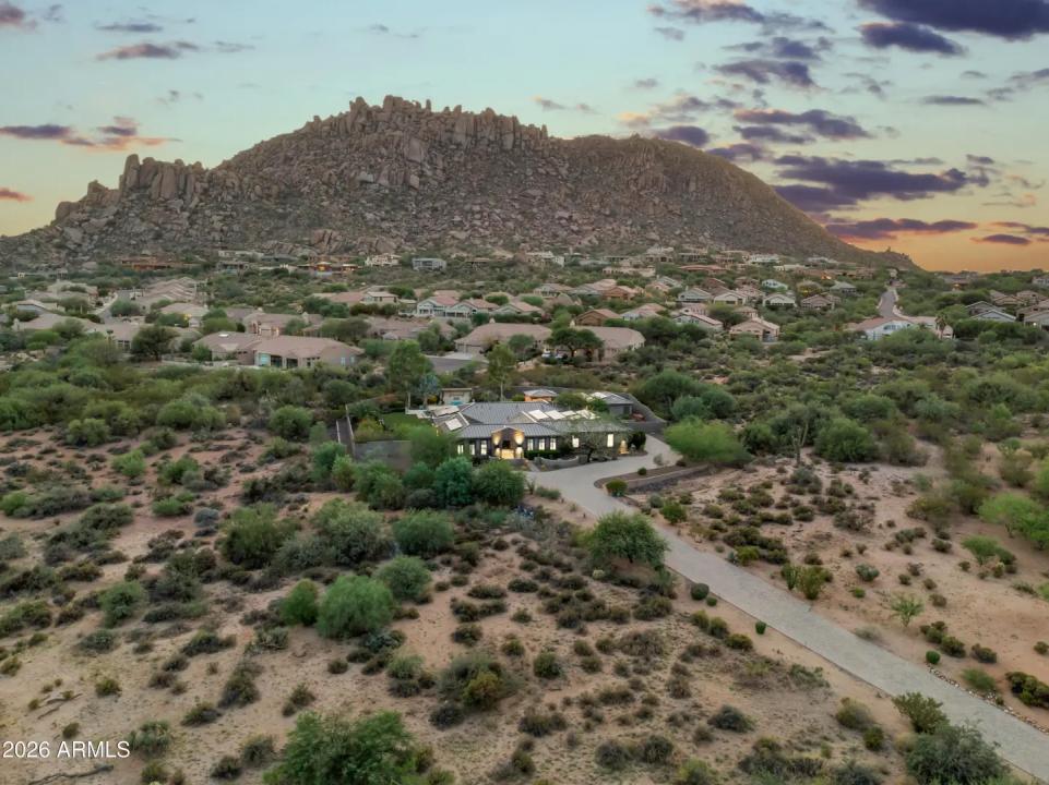 Real Estate Picture 128