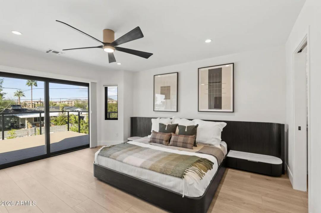 Real Estate Picture 20
