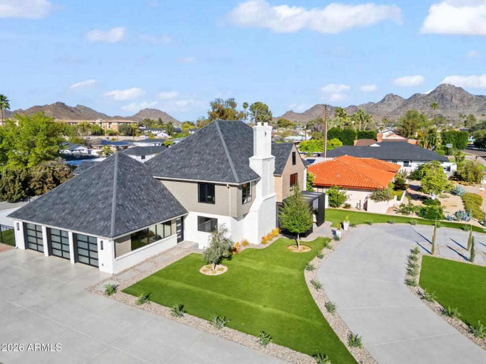 Real Estate Picture 52