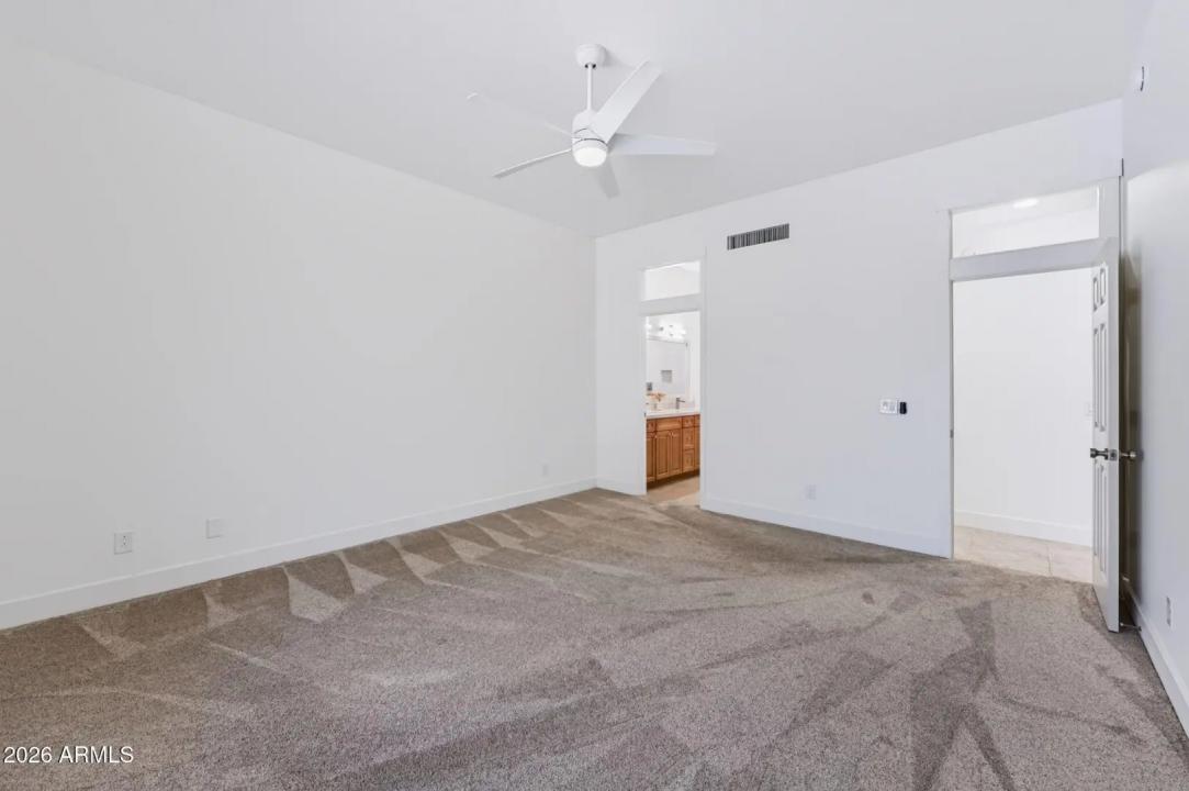 Real Estate Picture 25