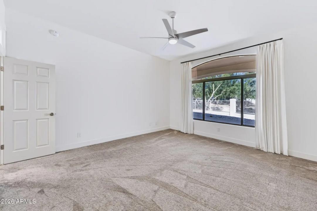 Real Estate Picture 26