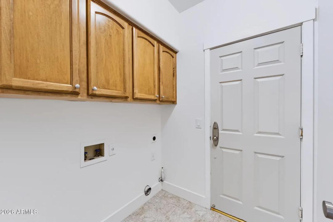 Real Estate Picture 37