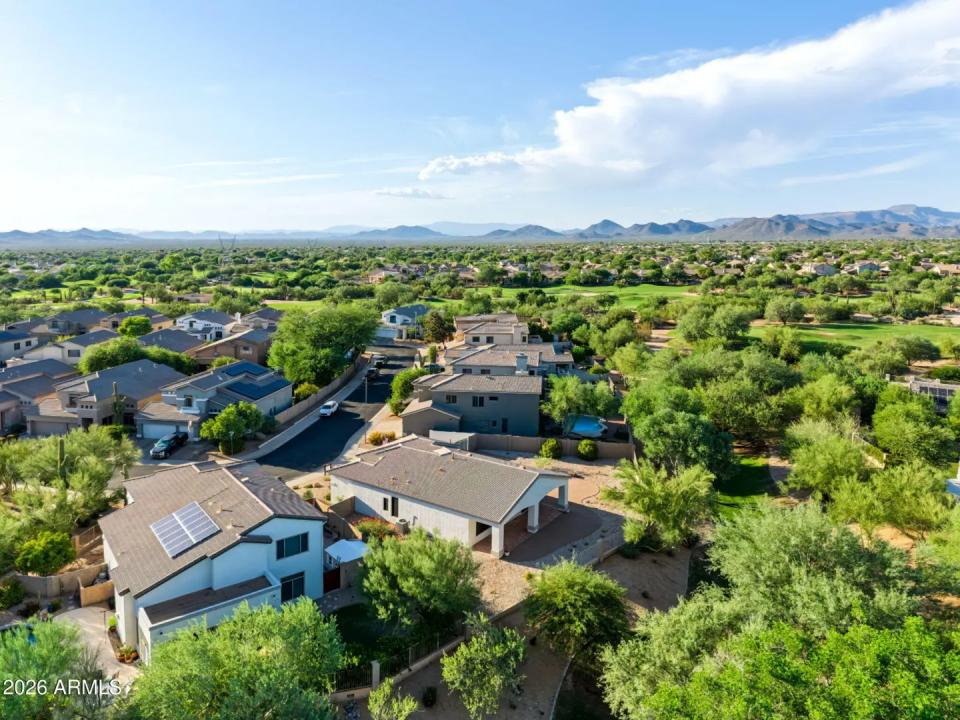 Real Estate Picture 48