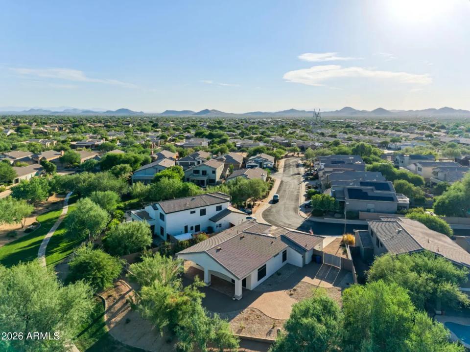 Real Estate Picture 49