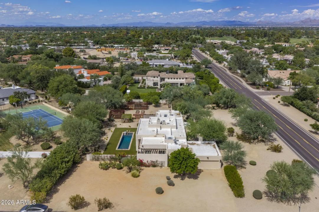 Real Estate Picture 19