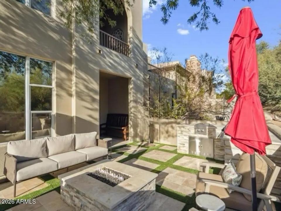 Real Estate Picture 18