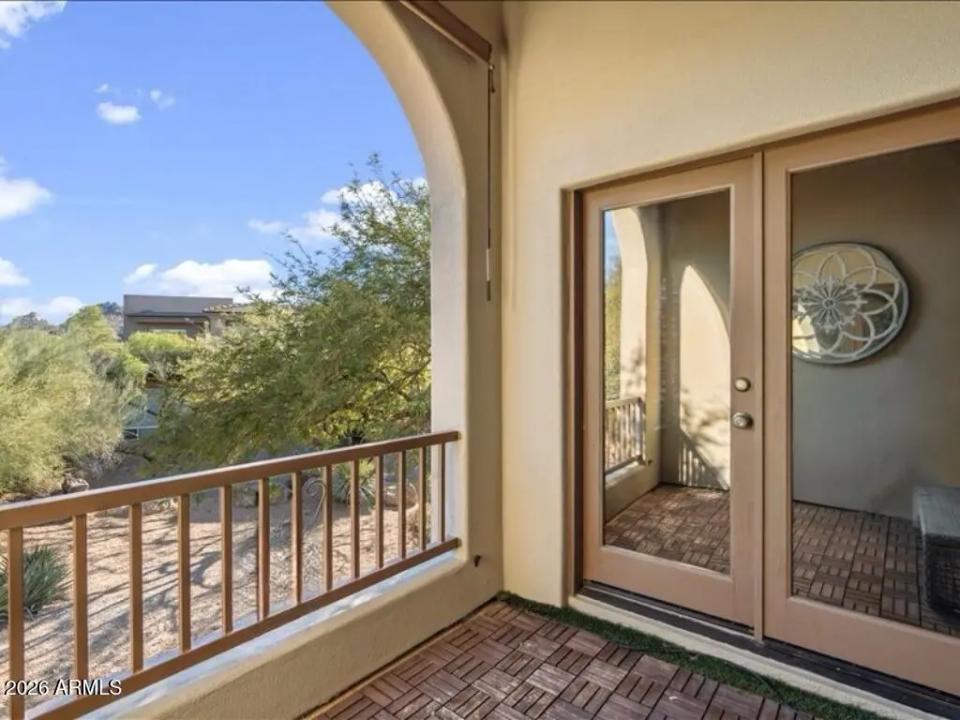 Real Estate Picture 22