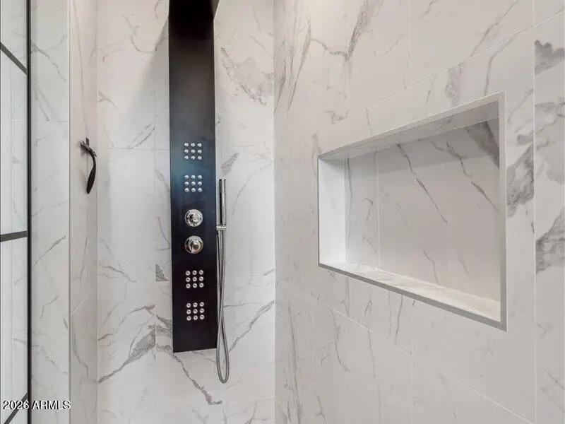 Real Estate Picture 26