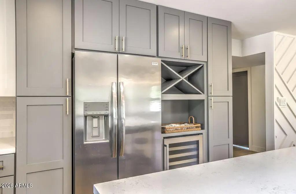 Real Estate Picture 12