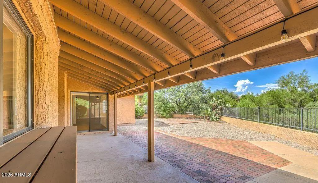 Real Estate Picture 32