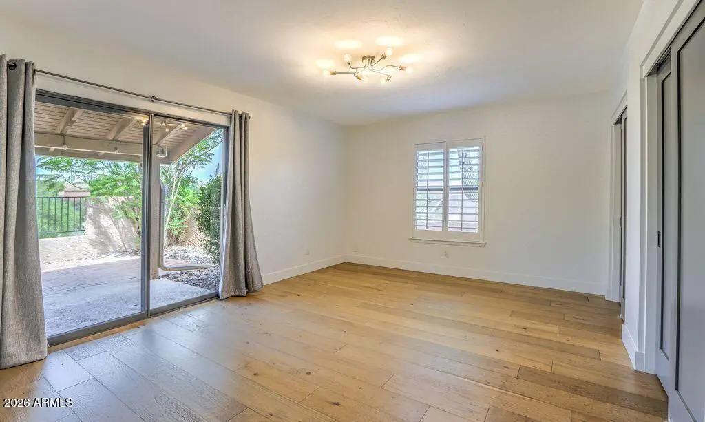 Real Estate Picture 23