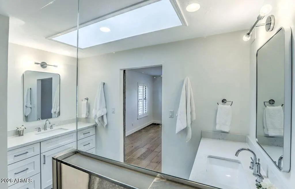 Real Estate Picture 19