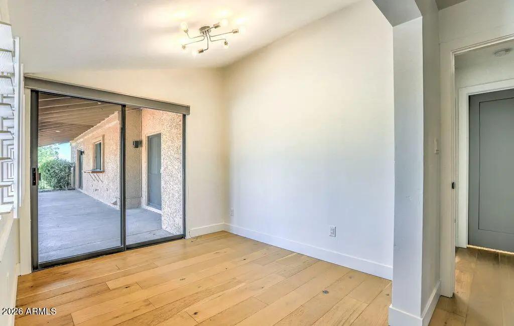 Real Estate Picture 16