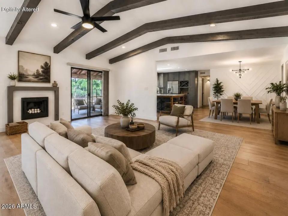 Real Estate Picture 5