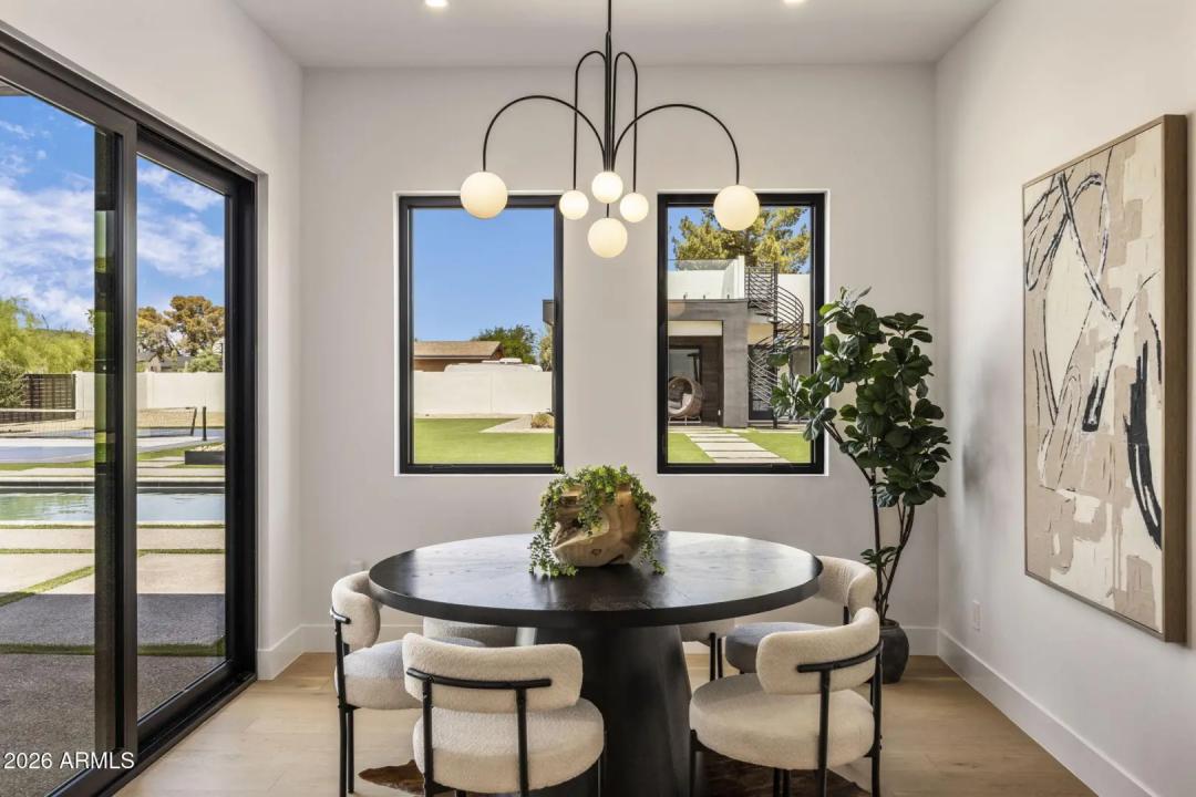 Real Estate Picture 21