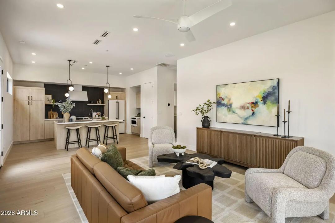 Real Estate Picture 49