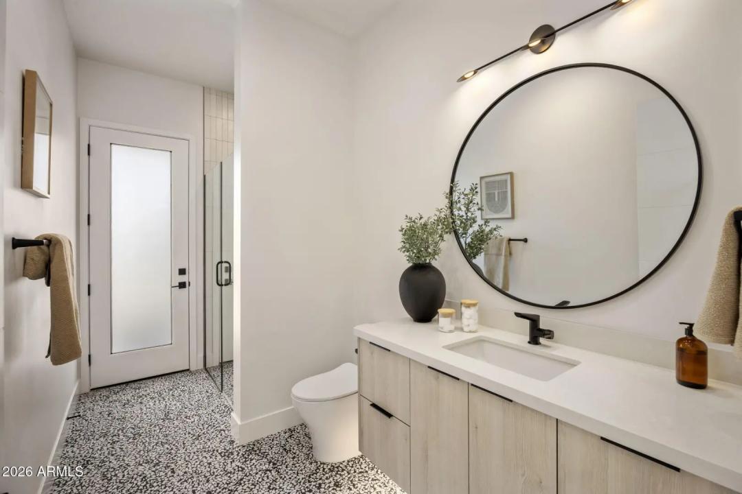 Real Estate Picture 53