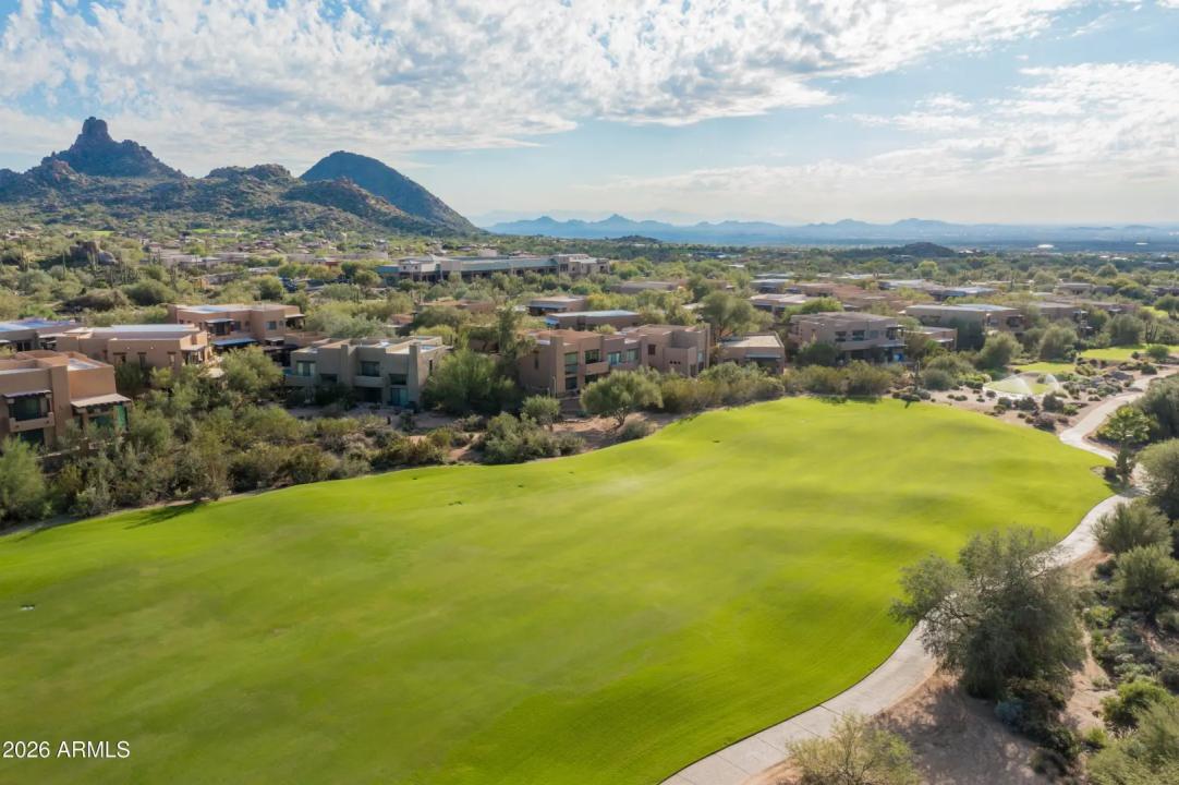 Real Estate Picture 29