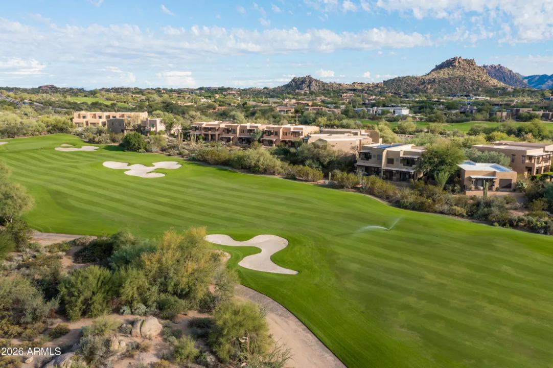Real Estate Picture 28