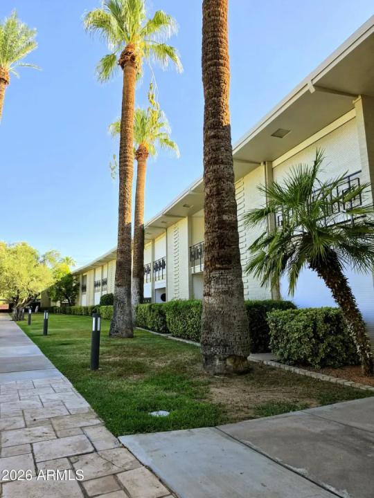 Real Estate Picture 2