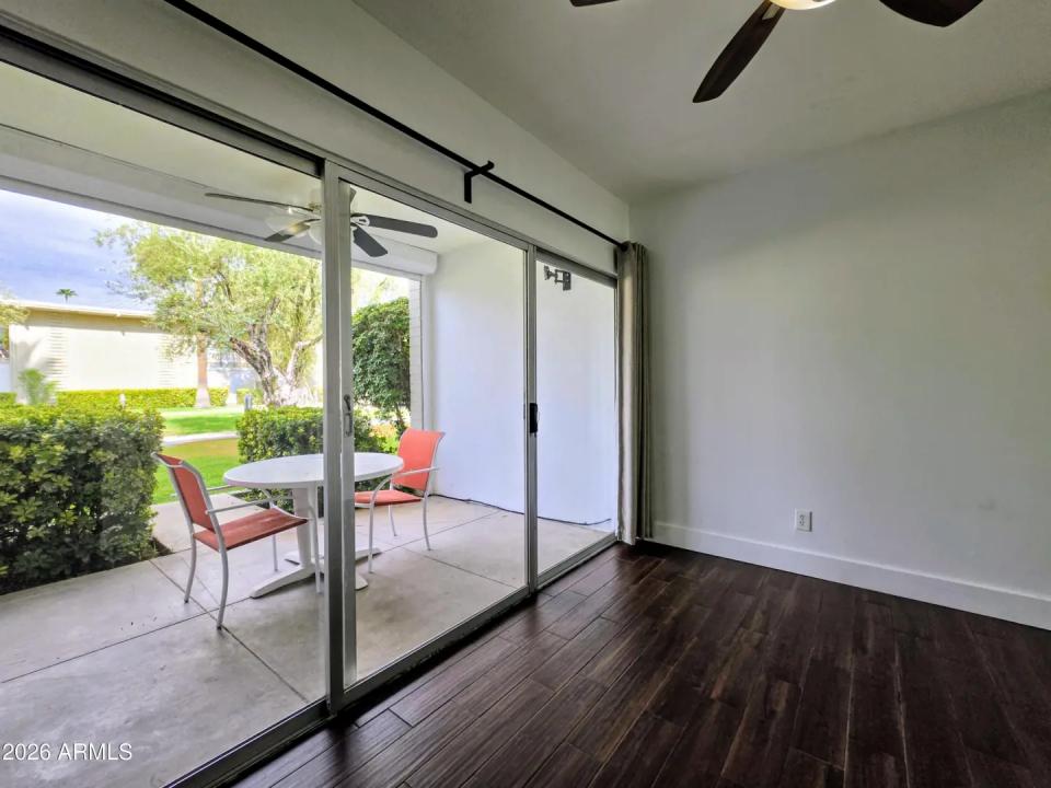 Real Estate Picture 14
