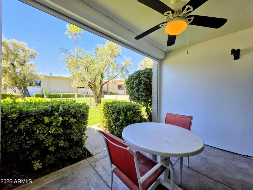 Real Estate Picture 17