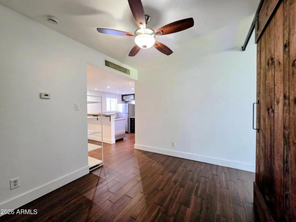Real Estate Picture 13