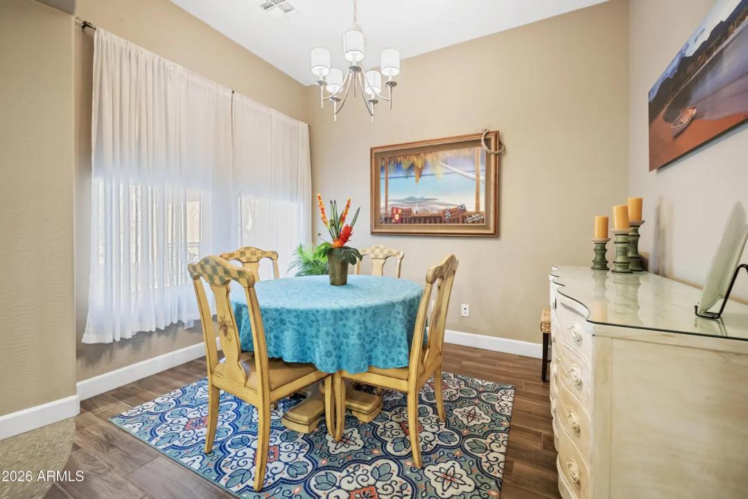 Real Estate Picture 17