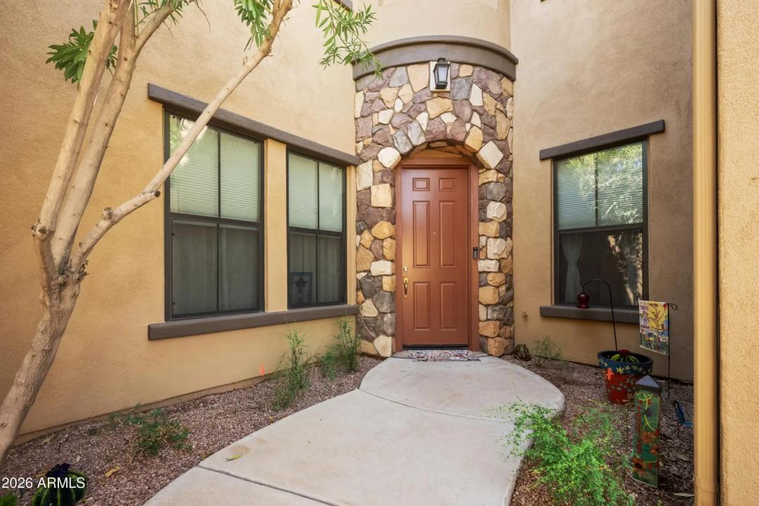 Real Estate Picture 2