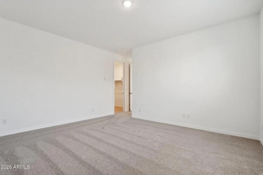 Real Estate Picture 11