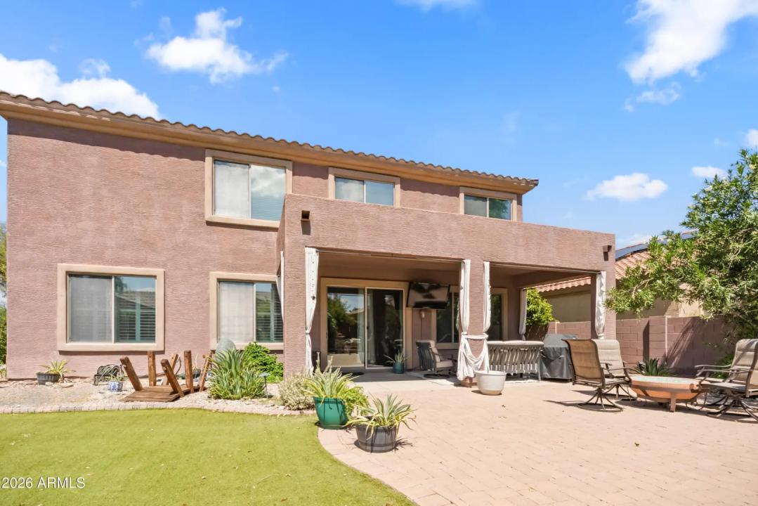 Real Estate Picture 30