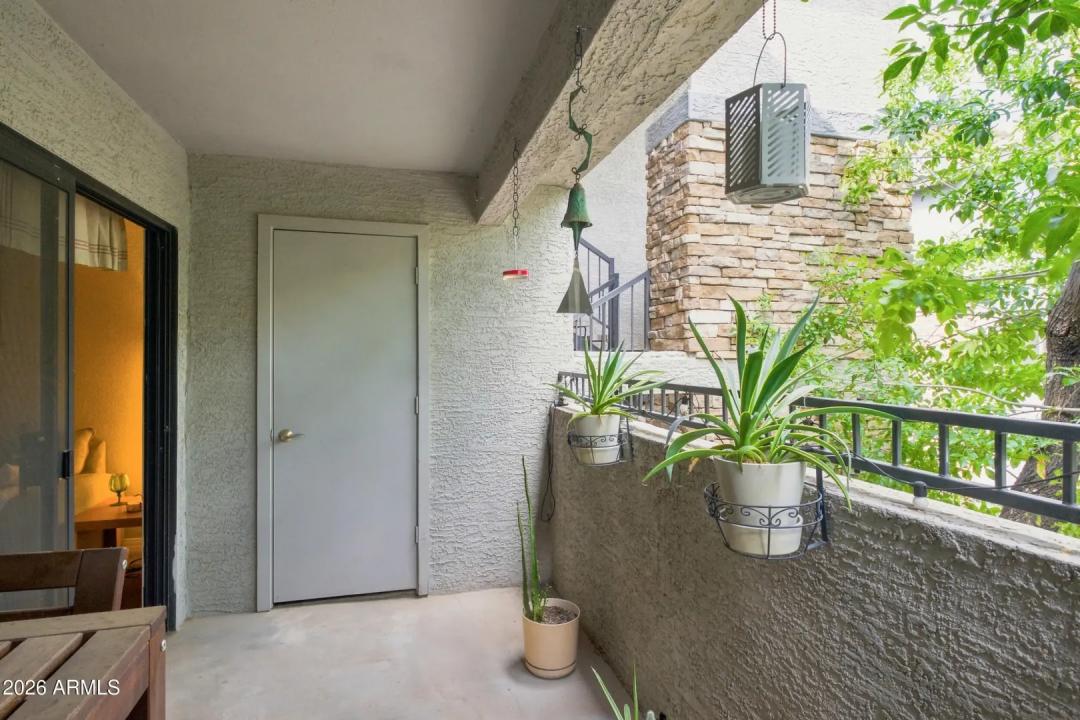 Real Estate Picture 17