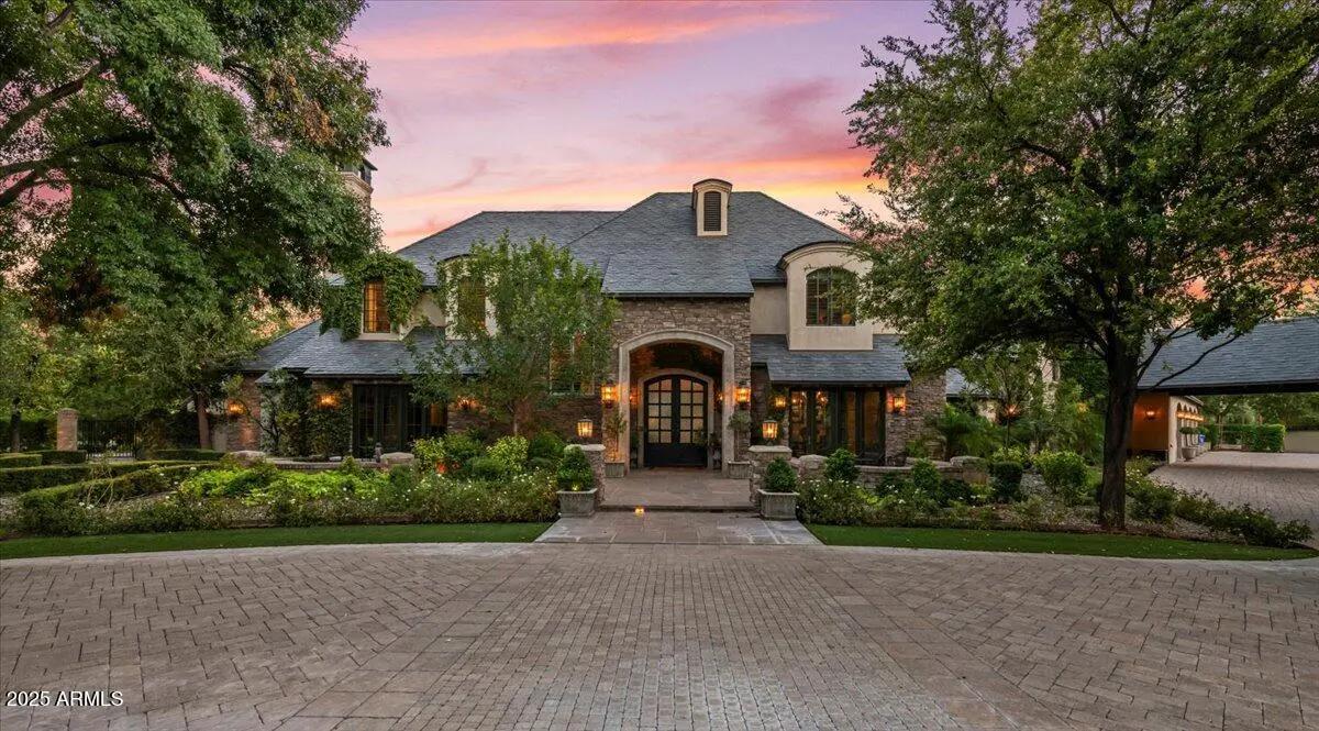 Real Estate Picture 2